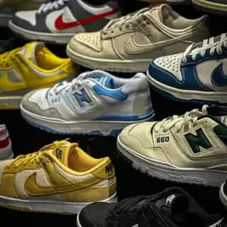 Sneakers